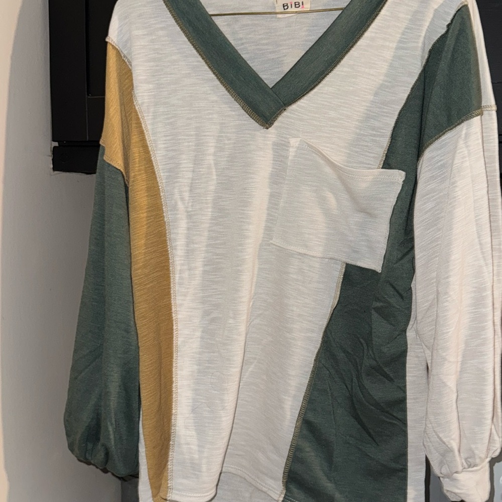 Bibi size s oversized top. Never worn.